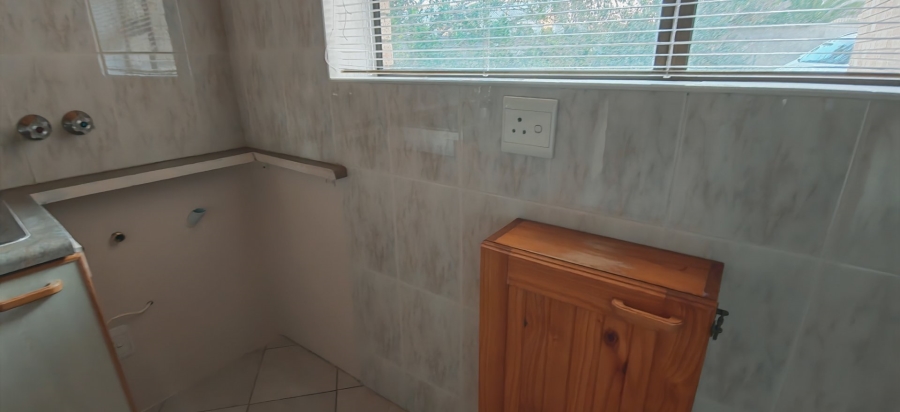 5 Bedroom Property for Sale in Dana Bay Western Cape